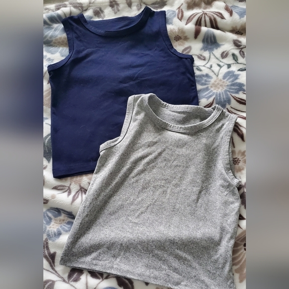 Gray Sleeveless Kids Top - Picture 1 of 1